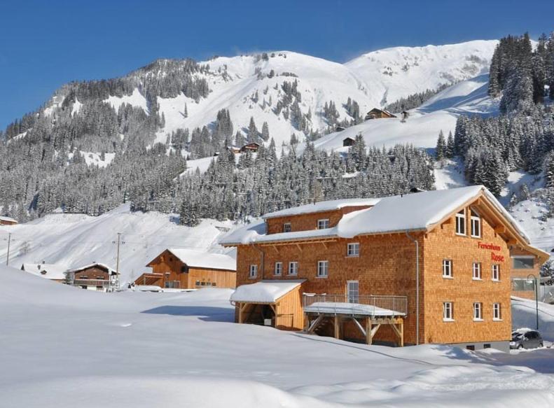 Haus Rose Lägenhet Schröcken Exteriör bild