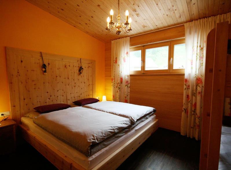 Haus Rose Lägenhet Schröcken Rum bild